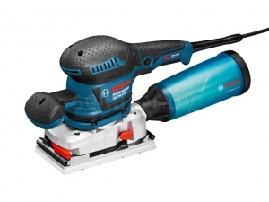 Виброшлифмашина BOSCH GSS 230 AVE в кор. (300 Вт, шлифпластина 92 х 182 мм, 22000 об/мин, регул. об.)